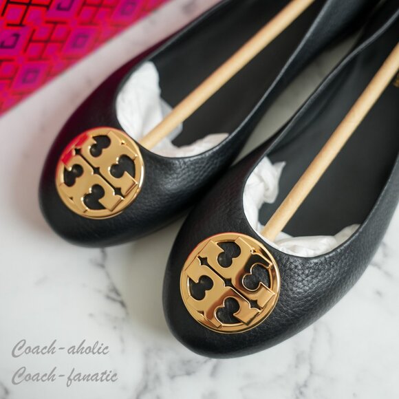 NIB Tory Burch Signature Logo Classic Chelsea Ballet Flat in Black/Gold - Picture 3 of 9